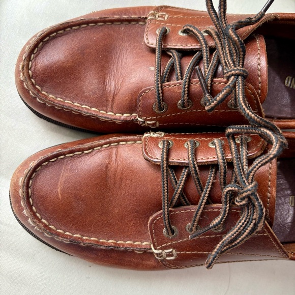 Eastland Women’s Tan Leather Loafer - Picture 3 of 9